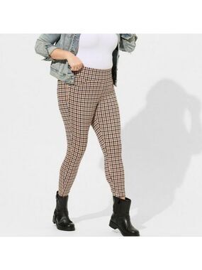 2X • Torrid • Pocket Pixie Skinny Studio Luxe Ponte High Rise Pant